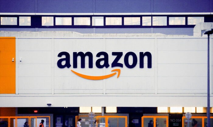 Amazon và hành trình từ của hàng bán sách trực tuyến đến công ty công nghệ lớn nhất thế giới